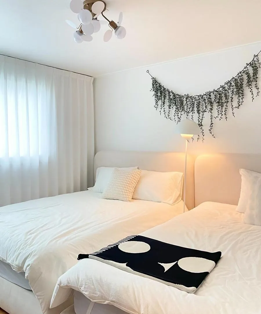 A Low-Rise Family Bed For 4 People, Seoul Healing Stay, Love Forest Stay